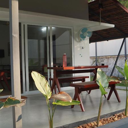 Blue Lake Villa Kollam Exterior foto
